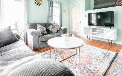 Alojamiento entero en residencia en Street, GA, Atlanta, United States, 30315, imagen 13 de 17