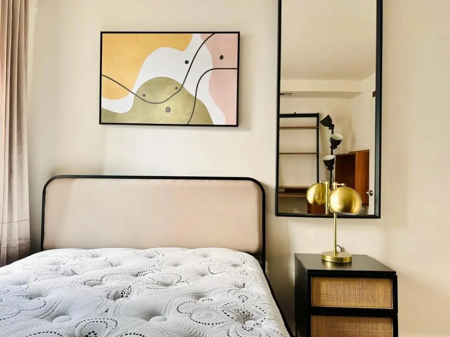 143 North 8th St,  1B, Williamsburg, Brooklyn, NY, 11249