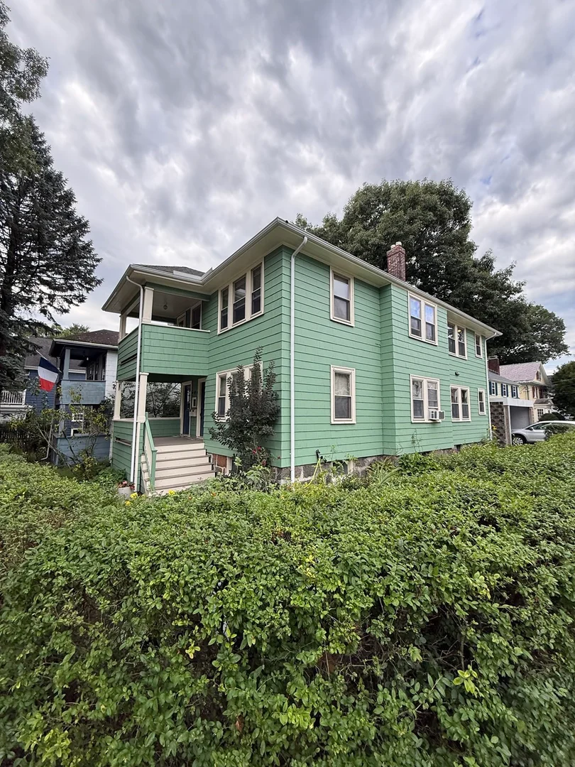 89, Bourne St., Unit 2, Jamaica Plain, Boston, MA, 02130