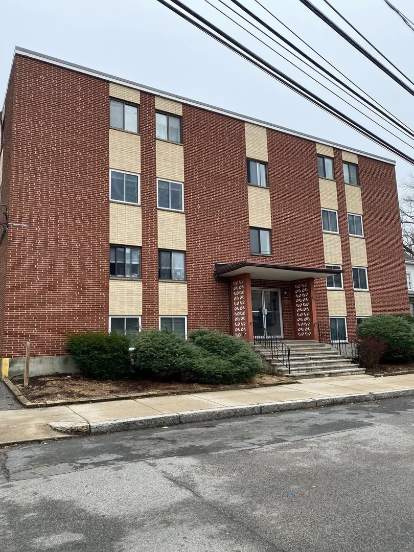 44, Maple St., Unit 301, Hyde Park, Boston, MA, 02136