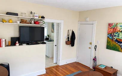 Gesamte Unterkunft im Wohnheim in der 379A, Cardinal Mederios, Unit 6, Kendall Square, Cambridge, MA, 02141, bild 7 von 13
