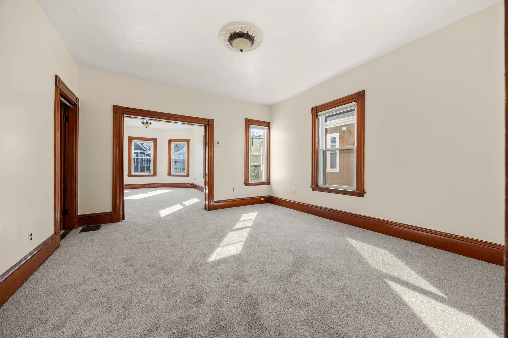 1061-08, Hancock St., Unit 108, Spring Hill, Somerville, MA, 02144