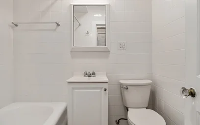 Monolocale in residence in 124, Bowdoin St., Unit 35, Beacon Hill, Boston, MA, 02108, immagine 10 di 16