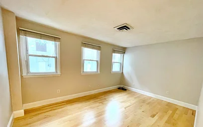 Appartamento intero in residence in 182, Cottage St., Unit 101, East Boston, Boston, MA, 02128, immagine 18 di 21