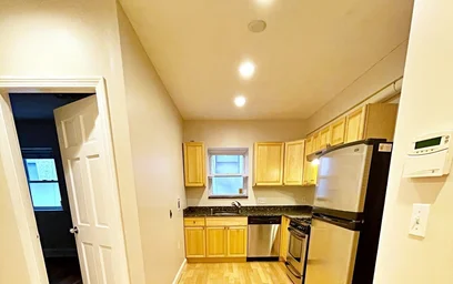Appartamento intero in residence in 182, Cottage St., Unit 101, East Boston, Boston, MA, 02128, immagine 20 di 21