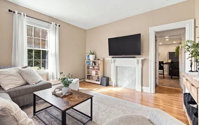 Appartamento intero in residence in 1001, Adams St., Unit 1, Dorchester, Boston, MA, 02122, immagine 8 di 16