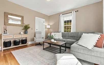 Appartamento intero in residence in 1001, Adams St., Unit 1, Dorchester, Boston, MA, 02122, immagine 9 di 16