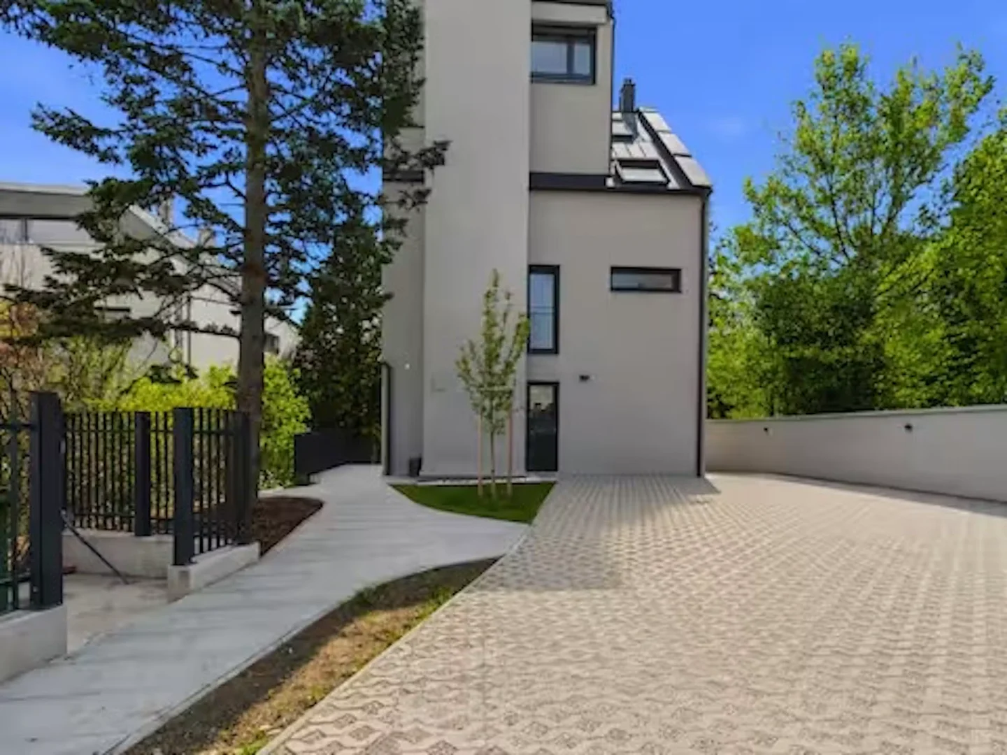 Röntgengasse, Hernals
