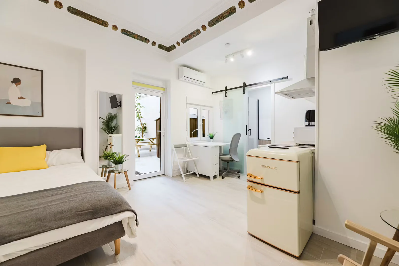 Carrer d' Antonio Ponz, Poblats Marítims