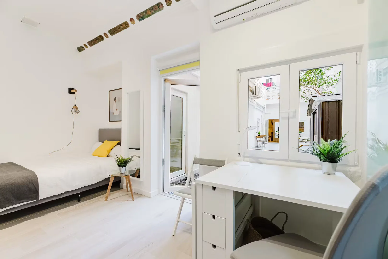 Carrer d' Antonio Ponz, Poblats Marítims