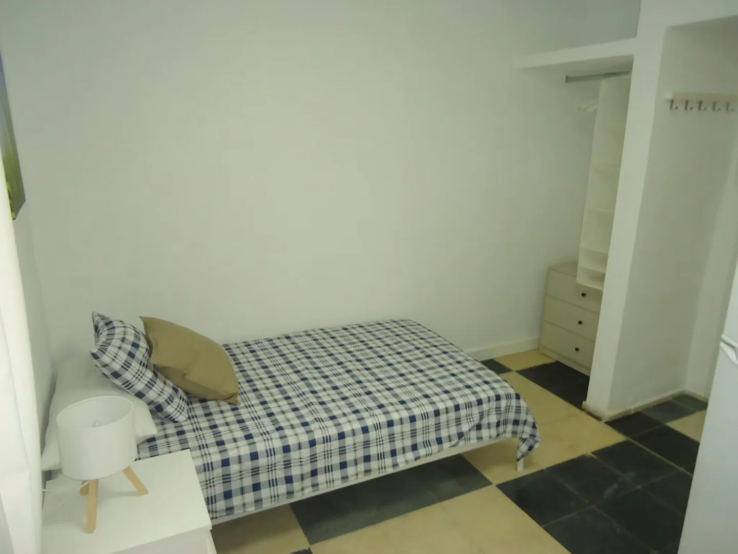 Studentenfreundliches Zimmer in  mit modernen Annehmlichkeiten