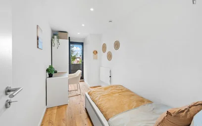 Chambre privée à Gotthardstraße, image 1 de 12