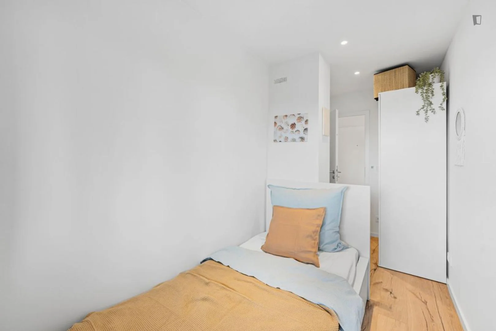 Chambre à louer dans un appartement d'étudiant à , entièrement meublée