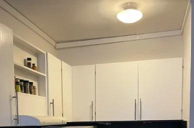 Logement avec 3 chambres à {area}