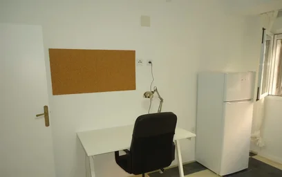 Quarto privado em Calle Maestro Priego López, Poniente Sur, imagem 5 de 10