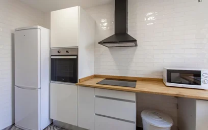 Chambre privée à Carrer de l'Actor Llorens, image 9 de 13