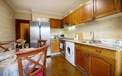 Quarto privado em Amadeo Deprit Kalea, 48006 Bilbo, Bizkaia, Spain, imagem 12 de 16