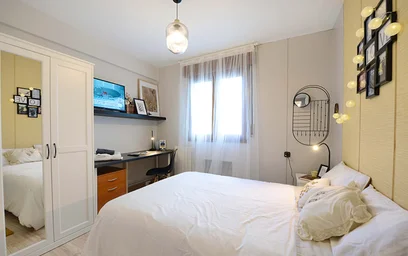 Quarto privado em Ramón y Cajal Etorb., 48014 Bilbo, Bizkaia, Spain, imagem 3 de 19