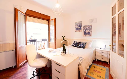 Quarto privado em Zabalbide Kalea, 48006 Bilbo, Bizkaia, Spain, imagem 13 de 21