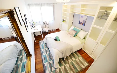 Quarto privado em Aita Esteban Pernet Kalea, 48004 Bilbo, Bizkaia, Spain, imagem 10 de 22