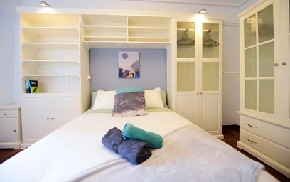 Quarto privado em Aita Esteban Pernet Kalea, 48004 Bilbo, Bizkaia, Spain, imagem 1 de 22