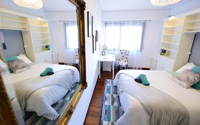 Quarto privado em Aita Esteban Pernet Kalea, 48004 Bilbo, Bizkaia, Spain, imagem 19 de 22