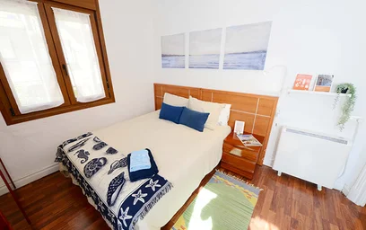 Quarto privado em Zabalbide Kalea, 48006 Bilbo, Bizkaia, Spain, imagem 1 de 21