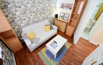 Quarto privado em Zabalbide Kalea, 48006 Bilbo, Bizkaia, Spain, imagem 3 de 21