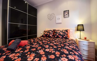 Entire apartment at Lersundi K., 48009 Bilbo, Bizkaia, Spain, image 2 of 21