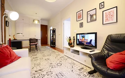 Entire apartment at Lersundi K., 48009 Bilbo, Bizkaia, Spain, image 6 of 21