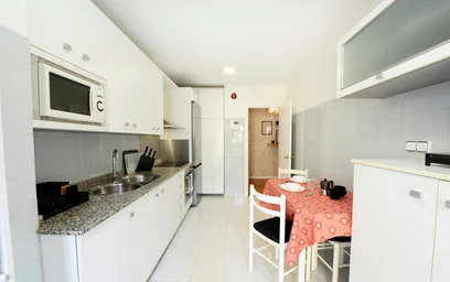 Quarto privado em 48006 Bilbao, Biscay, Spain, imagem 1 de 24