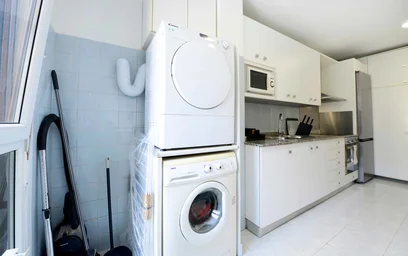 Quarto privado em 48006 Bilbao, Biscay, Spain, imagem 2 de 24