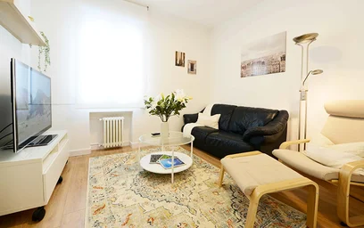 Quarto privado em Calixto Diez K., 48012 Bilbo, Bizkaia, Spain, imagem 7 de 23