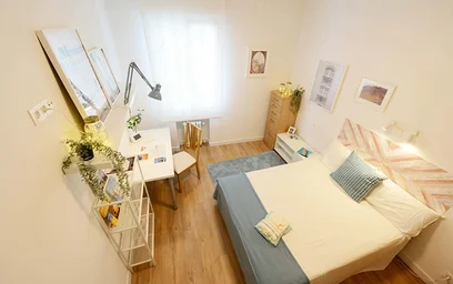 Quarto privado em Calixto Diez K., 48012 Bilbo, Bizkaia, Spain, imagem 15 de 23