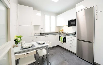 Quarto privado em Calixto Diez K., 48012 Bilbo, Bizkaia, Spain, imagem 9 de 23