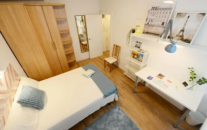 Quarto privado em Calixto Diez K., 48012 Bilbo, Bizkaia, Spain, imagem 21 de 23