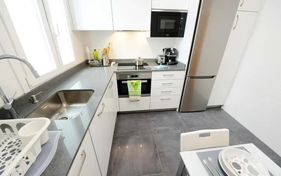 Quarto privado em Calixto Diez K., 48012 Bilbo, Bizkaia, Spain, imagem 18 de 23