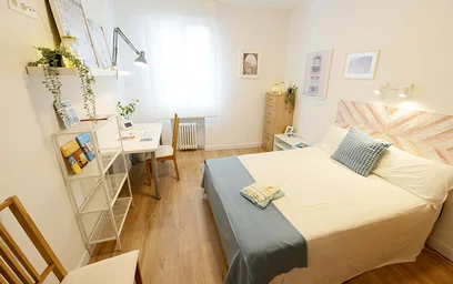 Quarto privado em Calixto Diez K., 48012 Bilbo, Bizkaia, Spain, imagem 6 de 23