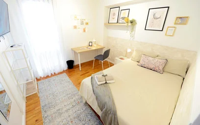 Quarto privado em 48006 Bilbao, Biscay, Spain, imagem 22 de 22