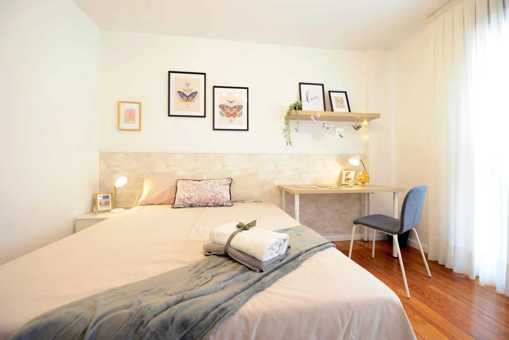Quarto de estudante funcional perfeito para estudar em 