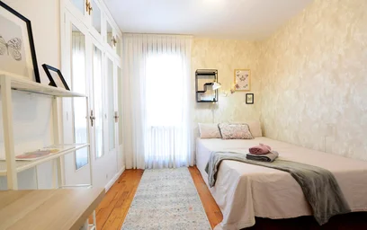 Quarto privado em 48006 Bilbao, Biscay, Spain, imagem 15 de 22
