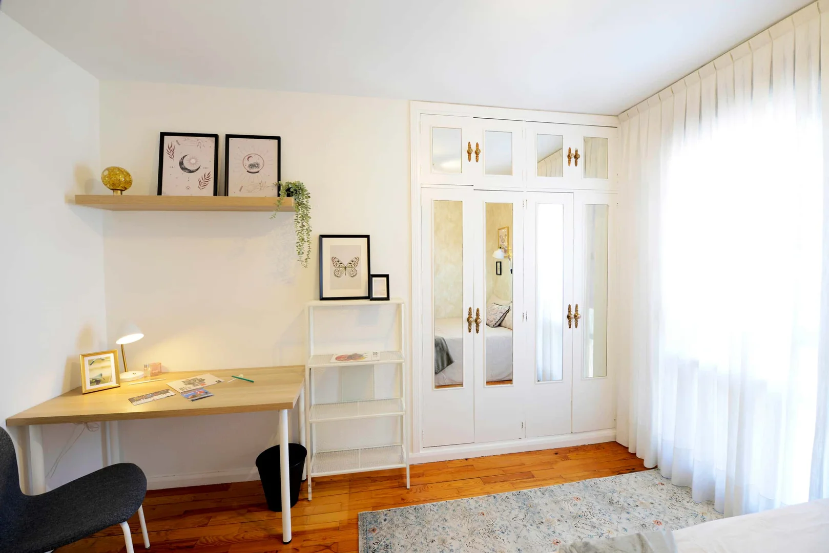 Quarto de estudante económico perto do campus em