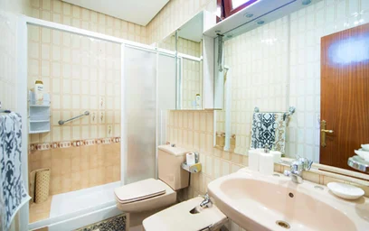 Stanza privata in Unamuno Miguel Plaza, 48006 Bilbo, Bizkaia, Spain, immagine 7 di 19