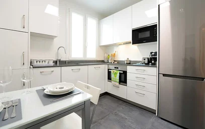 Quarto privado em Calixto Diez K., 48012 Bilbo, Bizkaia, Spain, imagem 3 de 20