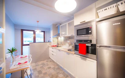 Quarto privado em 48006 Bilbao, Biscay, Spain, imagem 14 de 25