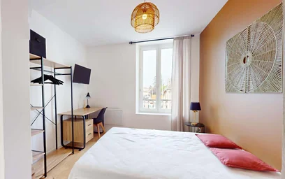 Habitación privada en 1 Rue Vauban, 54000 Nancy, France, imagen 4 de 19