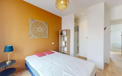 Habitación privada en 1 Rue Vauban, 54000 Nancy, France, imagen 5 de 19