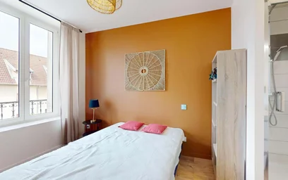 Habitación privada en 1 Rue Vauban, 54000 Nancy, France, imagen 2 de 19