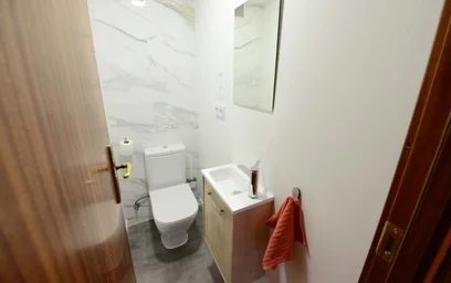 Quarto privado em Fika Kalea, 48006 Bilbo, Bizkaia, Spain, imagem 9 de 21