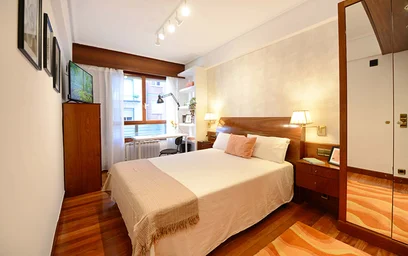 Quarto privado em Fika Kalea, 48006 Bilbo, Bizkaia, Spain, imagem 1 de 21